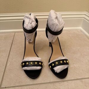 Saks Fifth Avenue Black and Gold Studded Heels